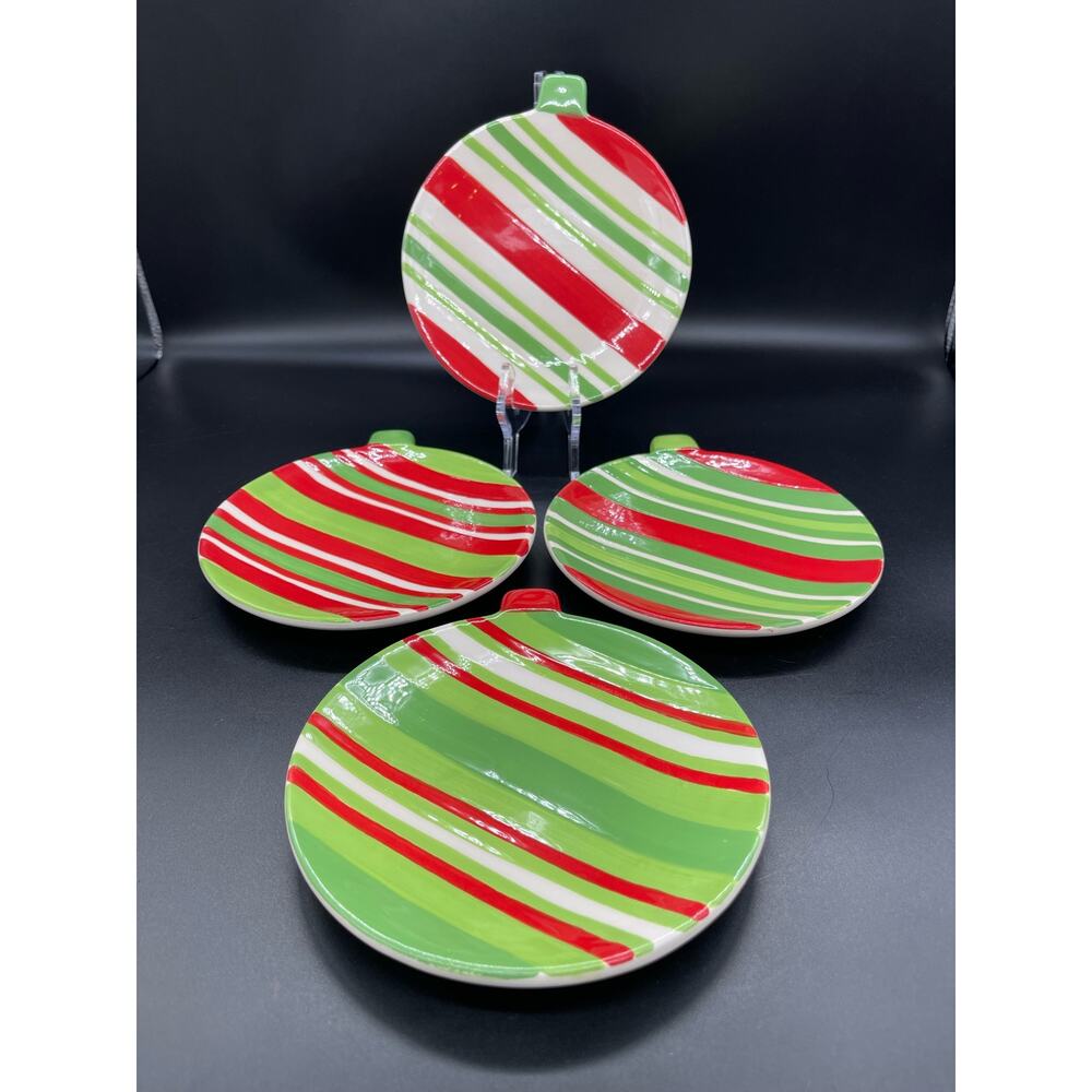 DII For the Home Set of 4 Snack Appetizer Plates Christmas Holiday Ornament 6.5"